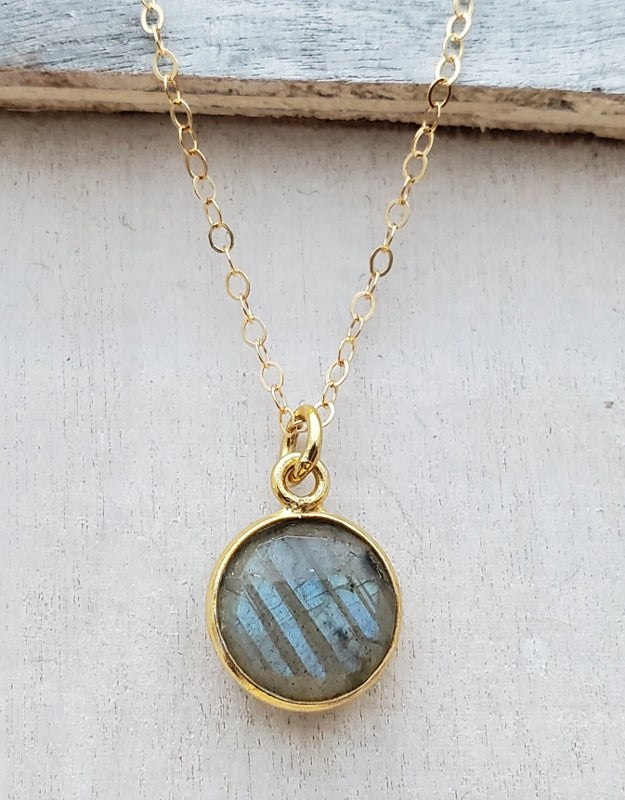 Gold Round Labradorite Necklace