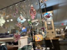 Load image into Gallery viewer, Egyptian Glass Blown Hummingbirds
