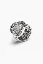 Load image into Gallery viewer, LADY HELEN STERLING SILVER SPOON RING
